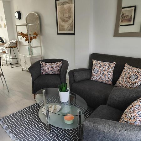 Agradable Duplex Terraza Virgen Del Rocio Lejlighed Sevilla Eksteriør billede