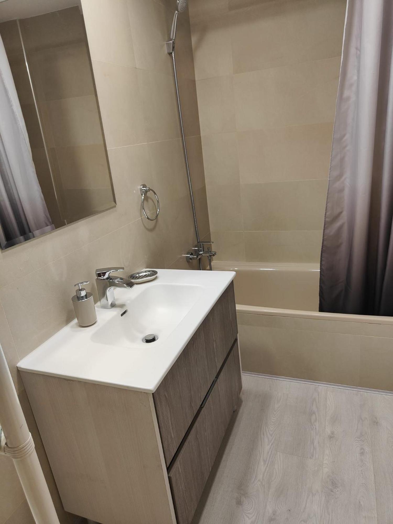 Agradable Duplex Terraza Virgen Del Rocio Lejlighed Sevilla Eksteriør billede