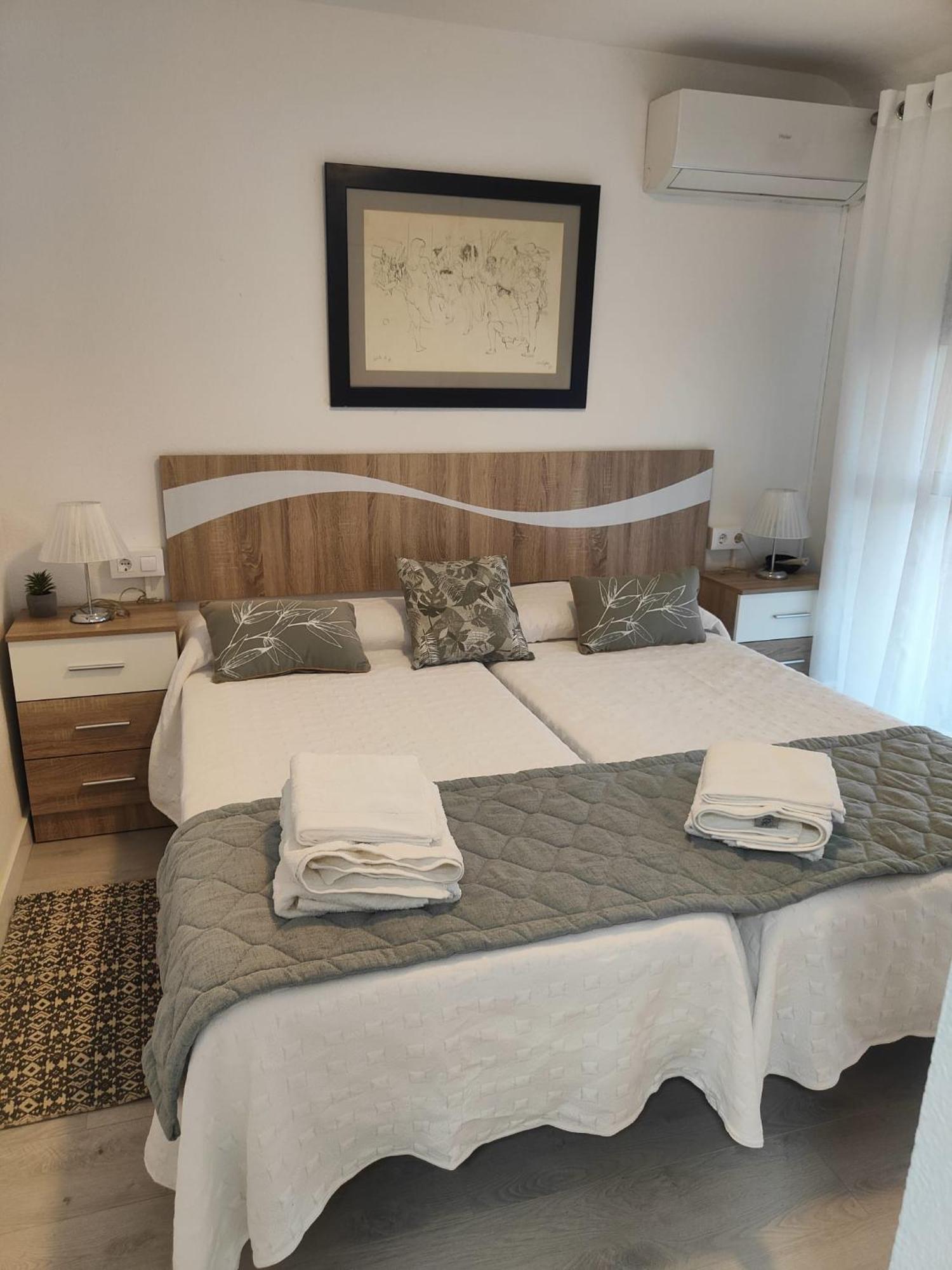 Agradable Duplex Terraza Virgen Del Rocio Lejlighed Sevilla Eksteriør billede