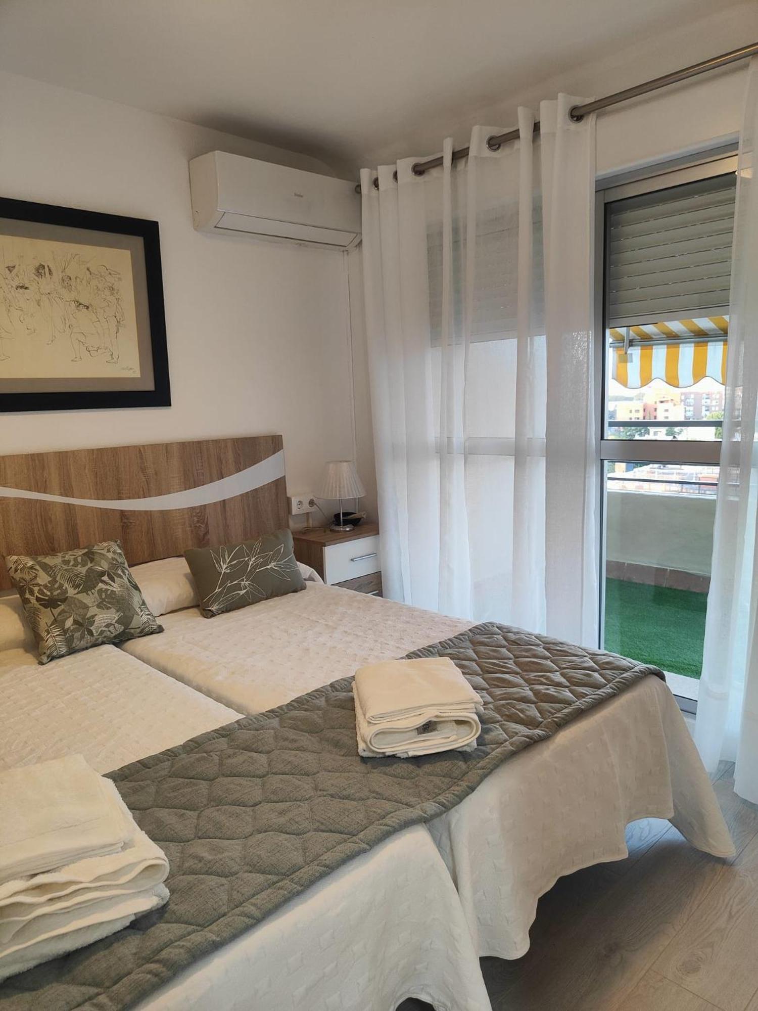 Agradable Duplex Terraza Virgen Del Rocio Lejlighed Sevilla Eksteriør billede